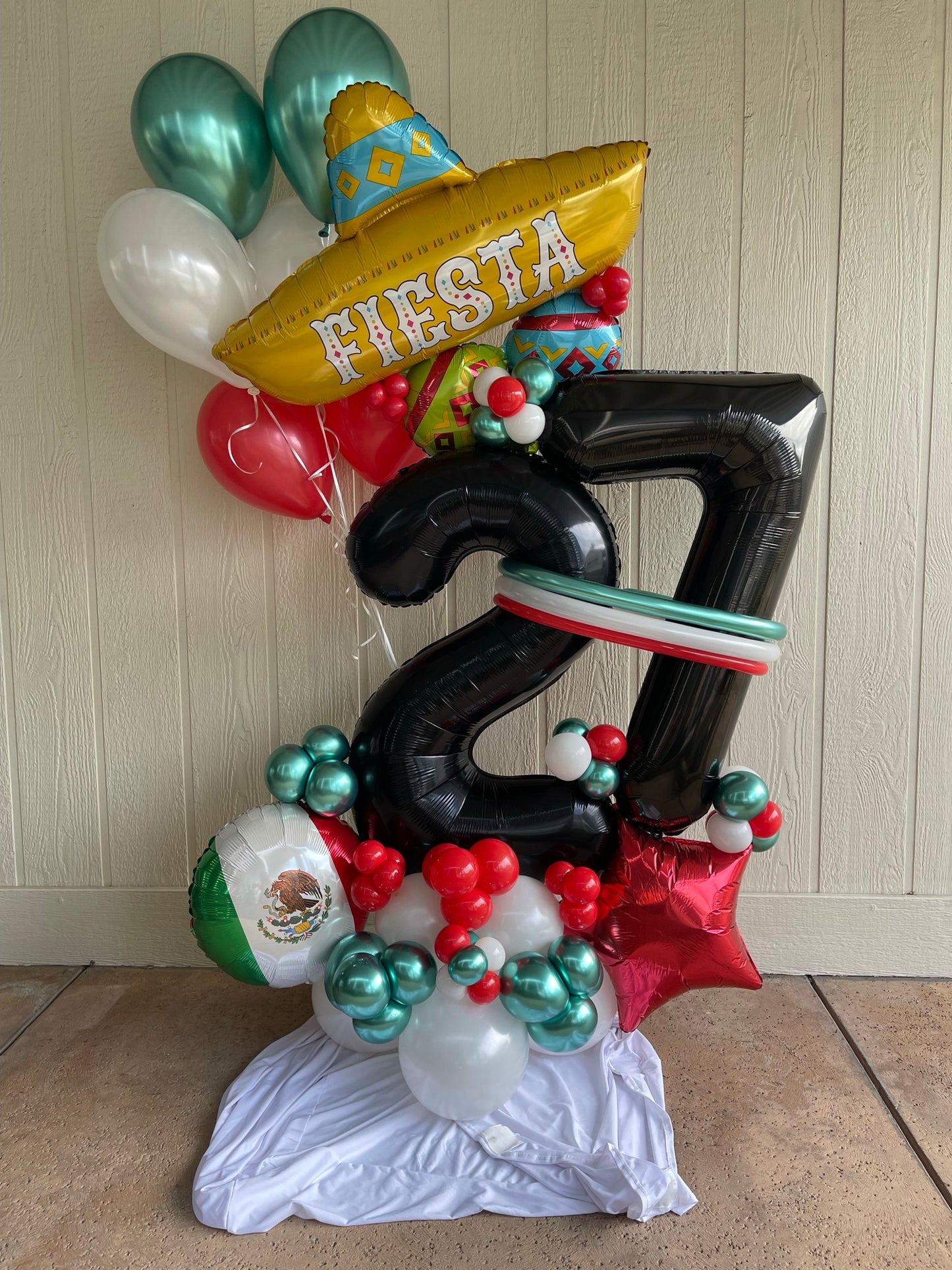 Cinco de Mayo Balloon Bouquet for party decorations