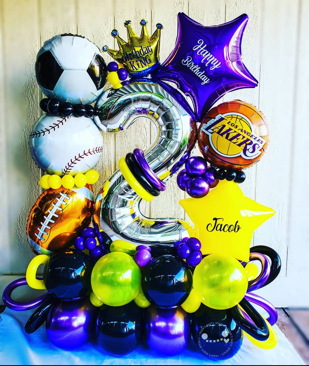 Lakers Balloon Bouquet for party decorations